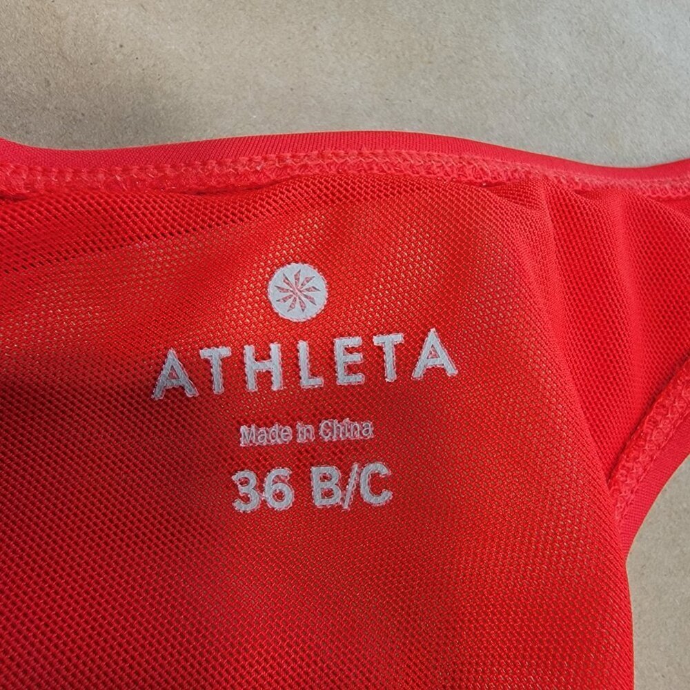 Athleta Size 36 B/C Red Bikini Top with Twist Front, Back Clasp and Underwire - Picture 9 of 10